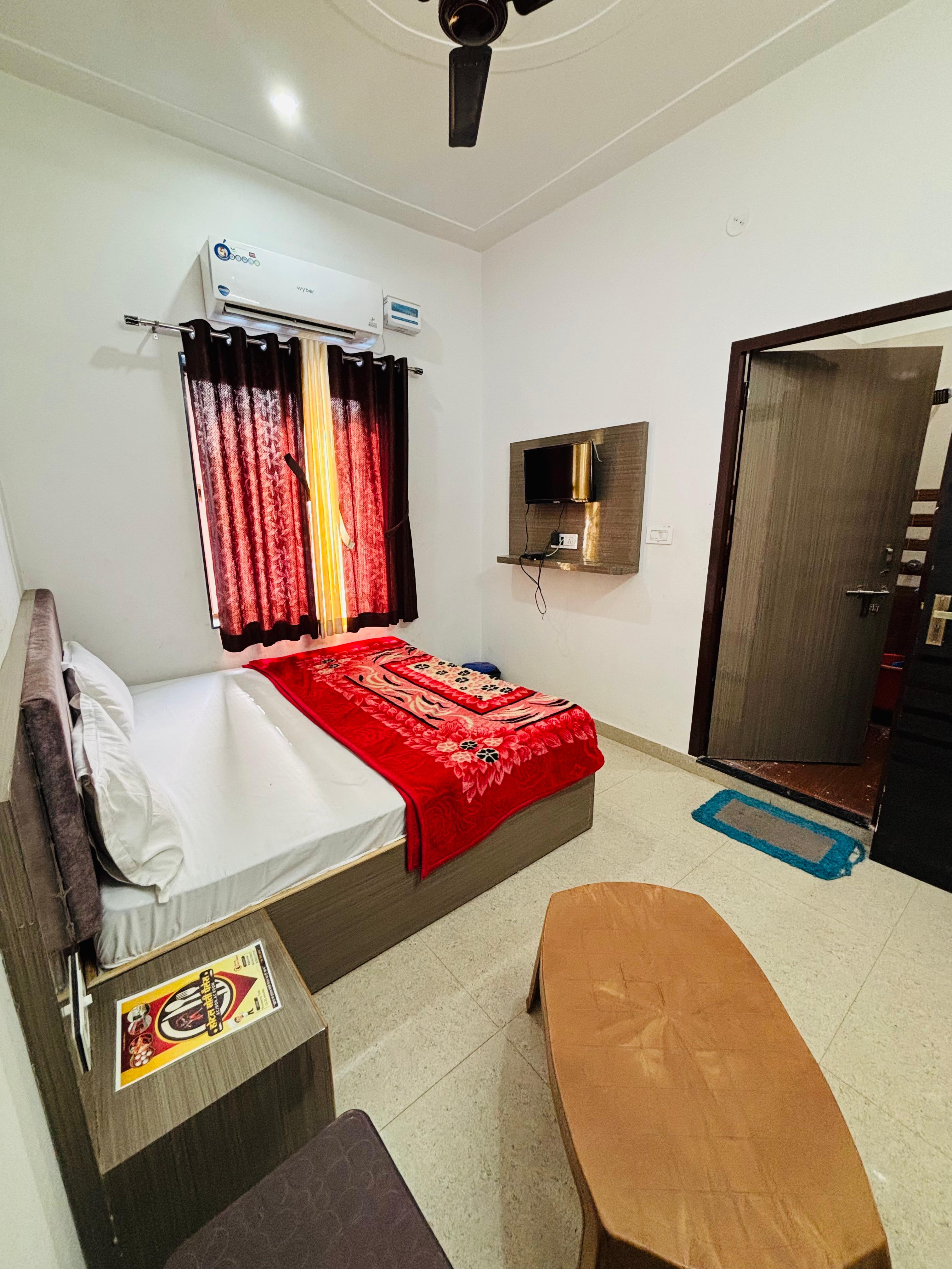 Room Image 2