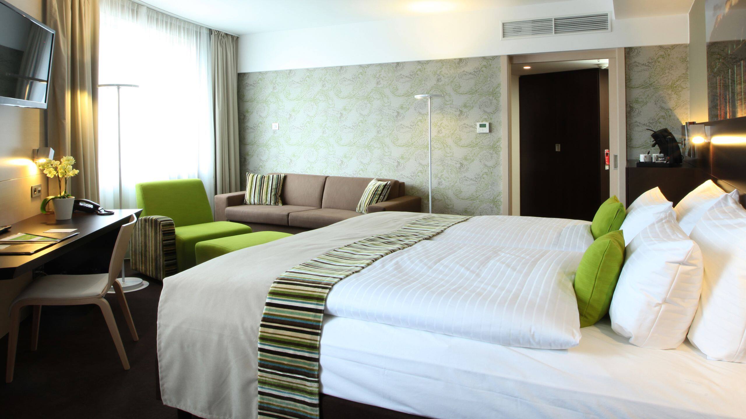 Rooms Image